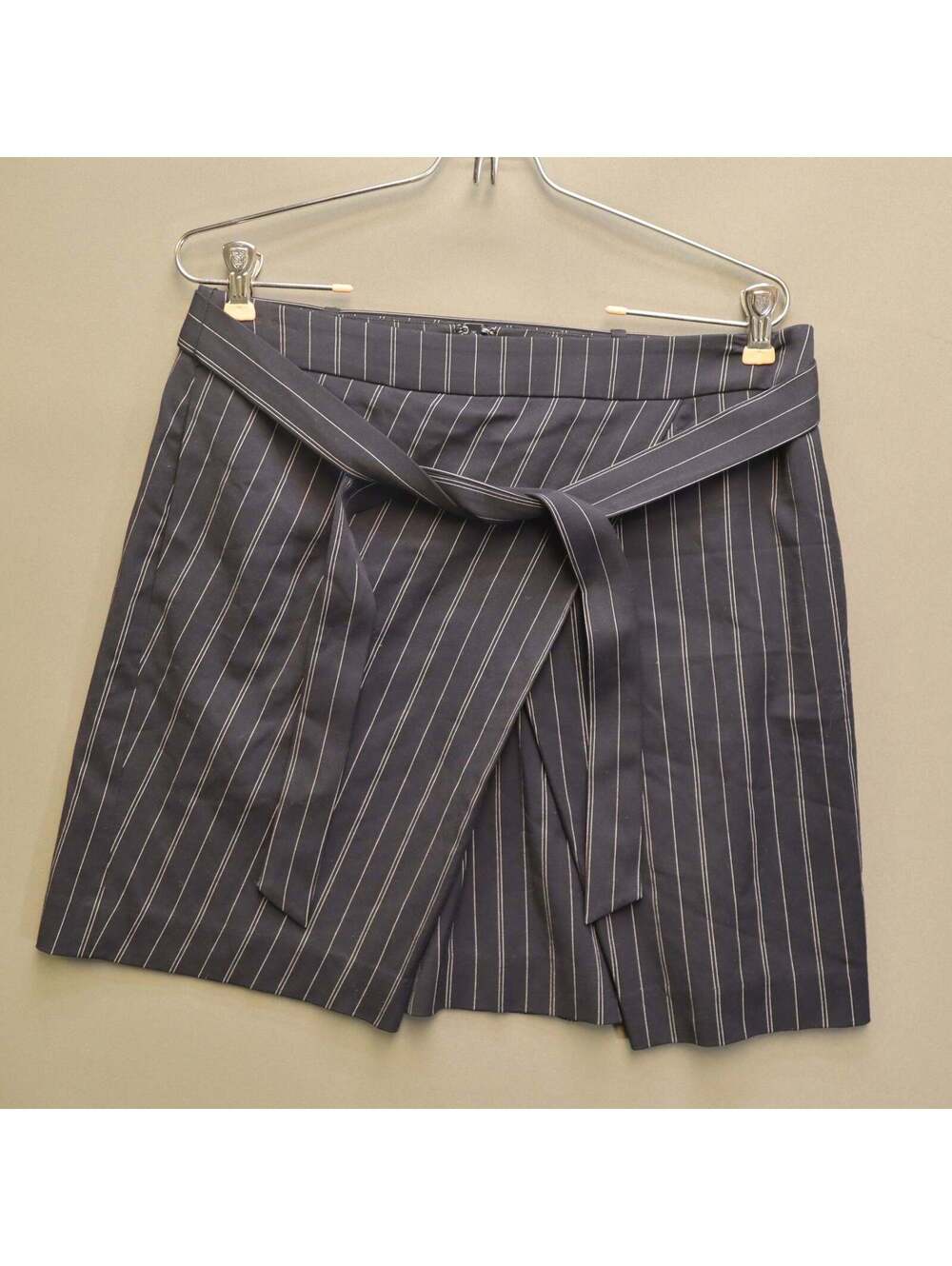 Banana Republic Pinstripe Tie Waist Skirt Size 6 Navy Blue Wrap Front Mini